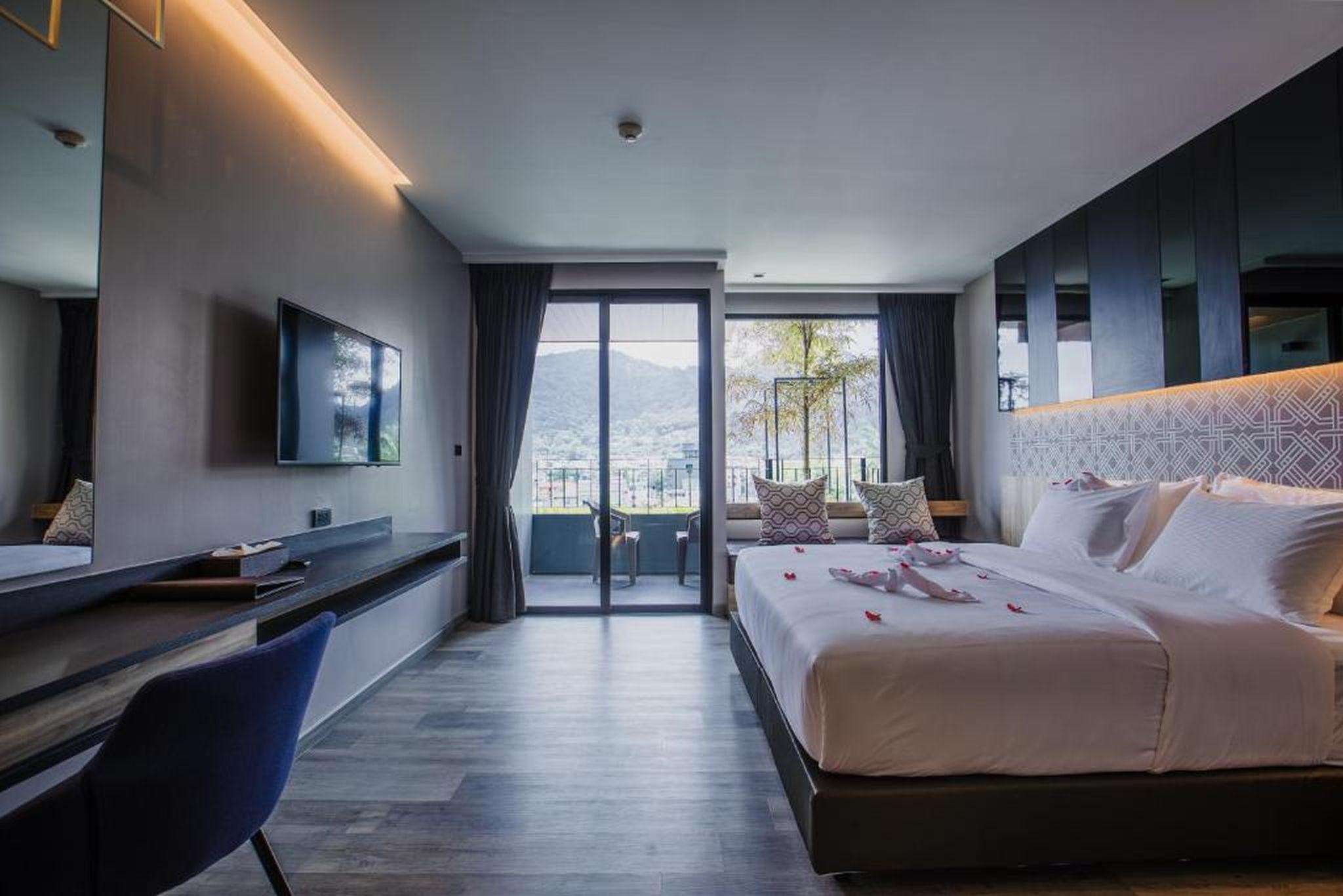 Rak Elegant Hotel Patong Экстерьер фото