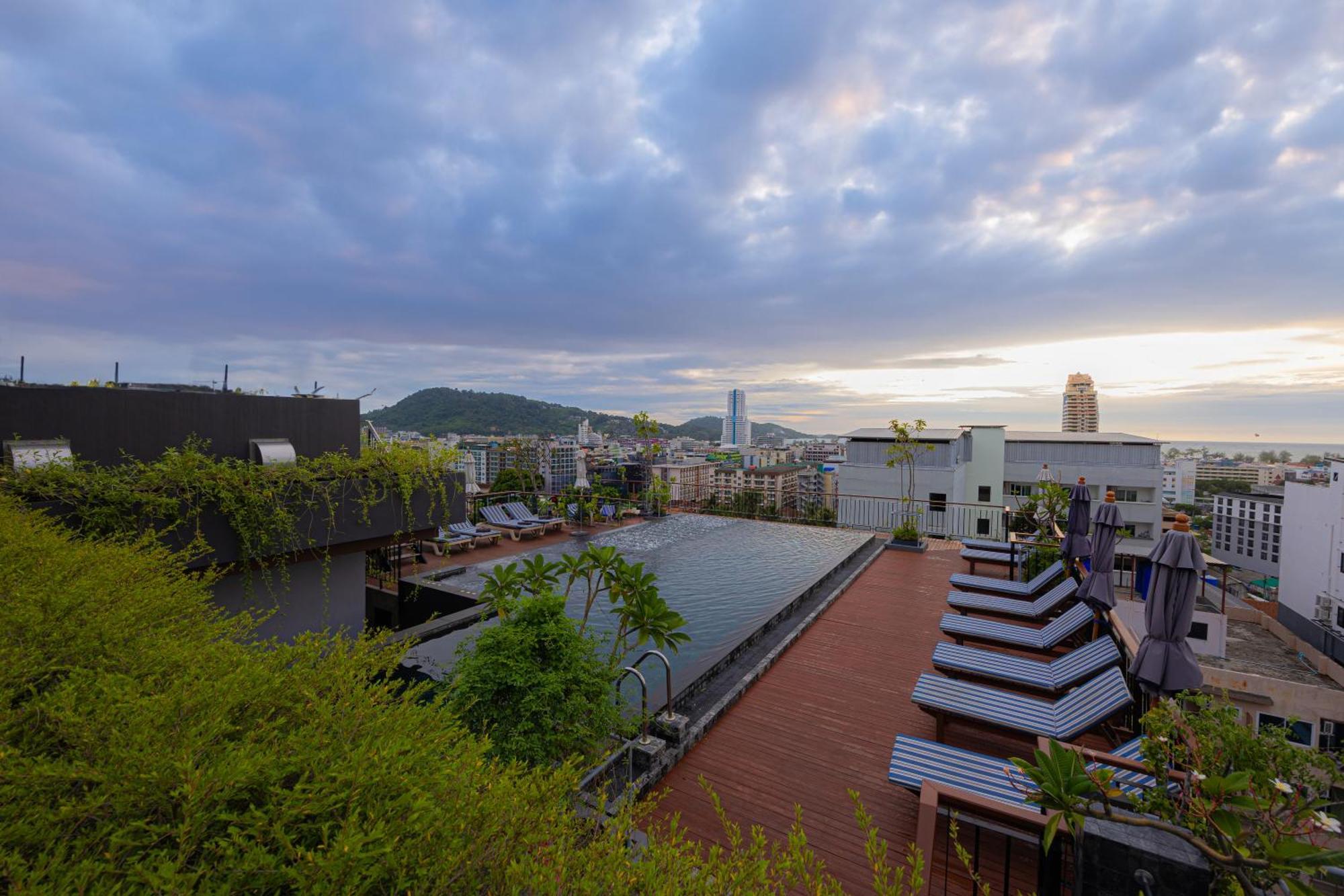Rak Elegant Hotel Patong Экстерьер фото